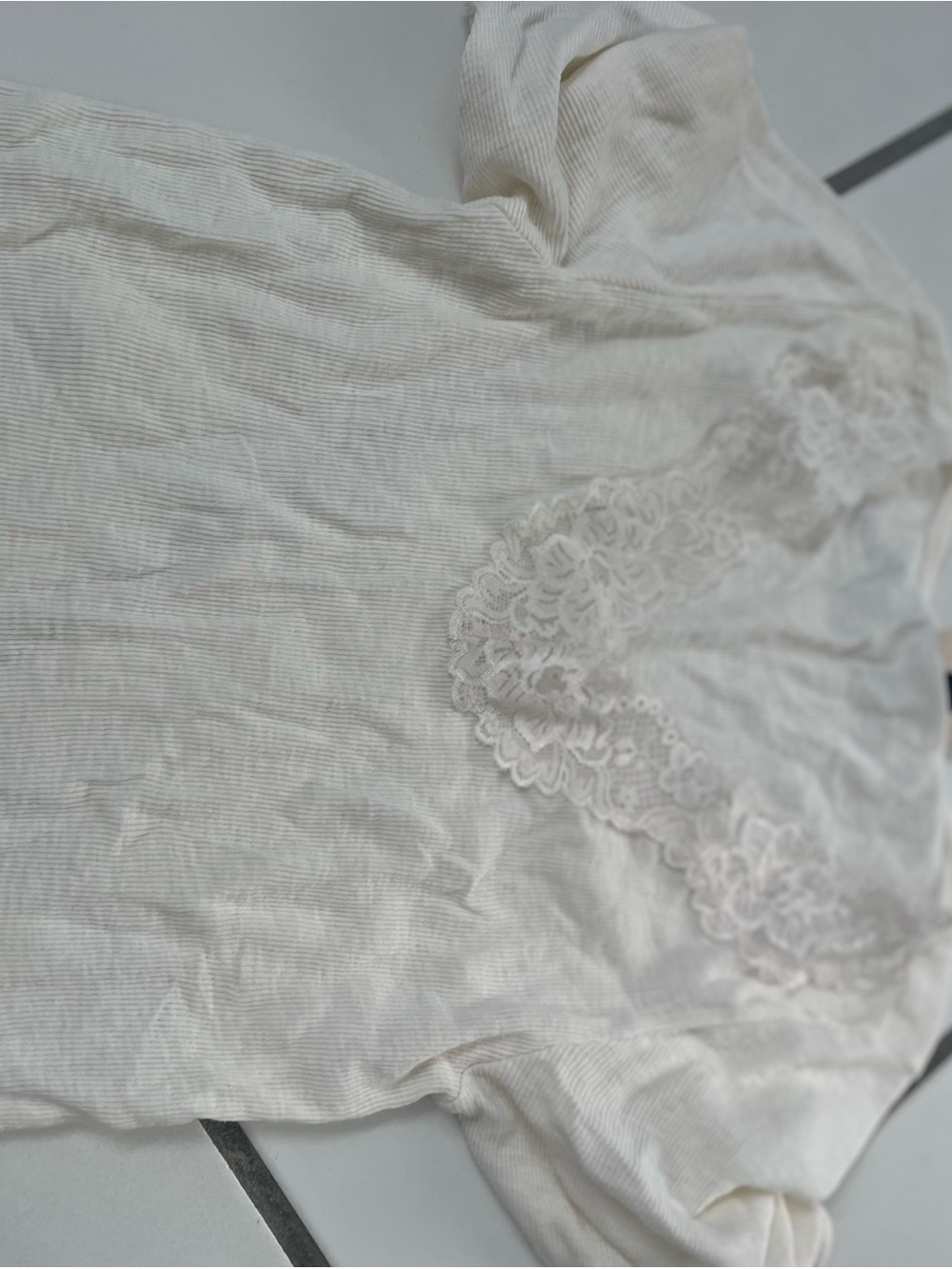 Universal Thread Ivory Ribbed Short Sleeve Top with Lace Trim